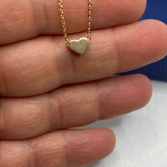 Turandoss Tiny Heart Love Necklace - Picture 4 of 4